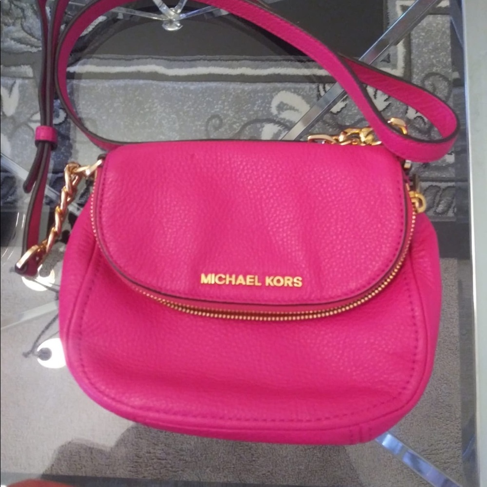 Mk cross body